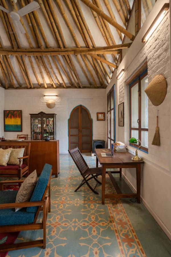 Lohonostays Bamboo House Sadhrana Bagh Gurgaon