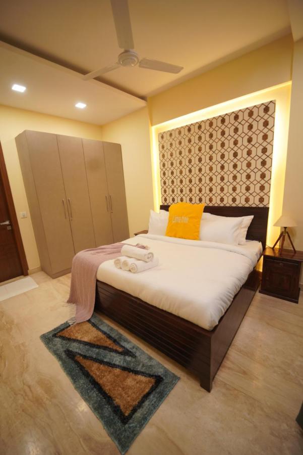 Luxury 3bhk Service -golf Course Road,