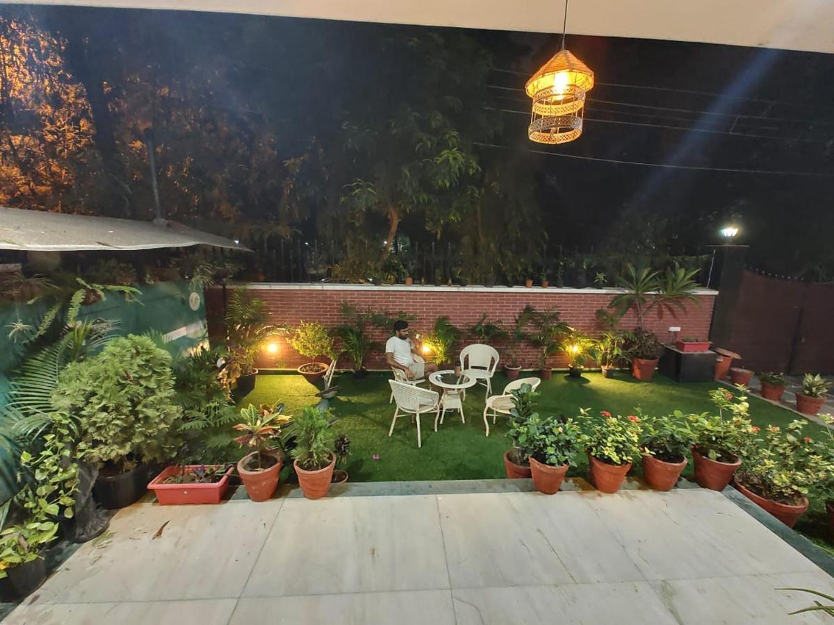 Vedas 13 Stay's Guest house Gurgaon