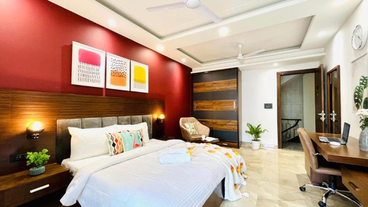 Hotel Bluo Studio3 Dlf Cybercity - Balcony, Gym Tt, Lift 3*