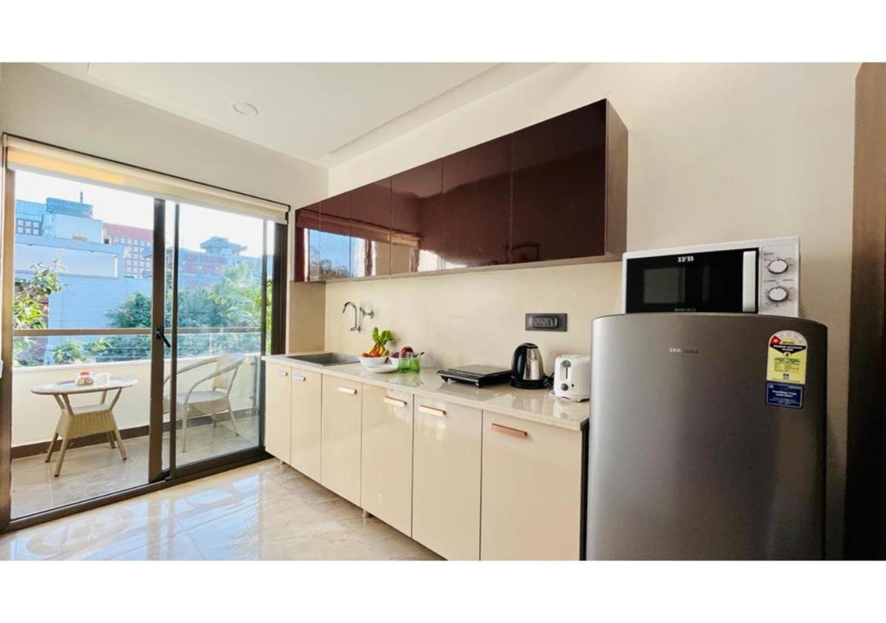 Hotel Bluo Studio3 Dlf Cybercity - Balcony, Gym Tt, Lift 3*