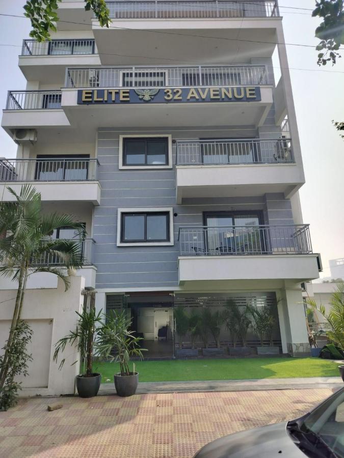 Elite 32 Avenue - Near Google Building