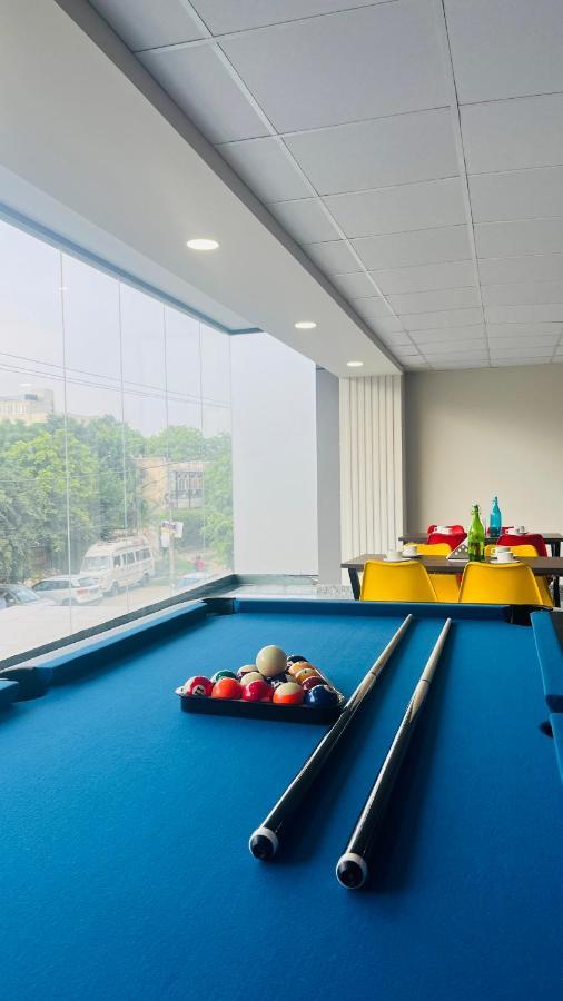 Bluo 1bhk - Balcony, Lift, Gym, Parking Gurgaon
