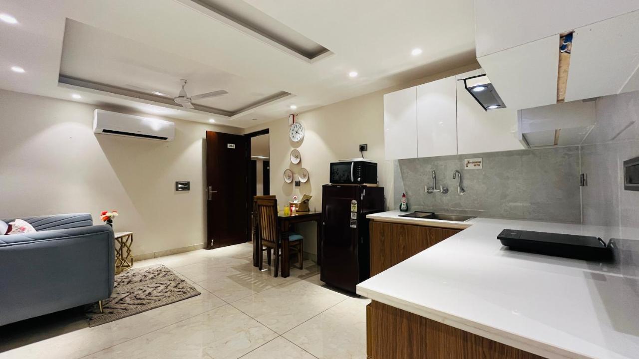 Bluo 1bhk - Balcony, Lift, Gym, Parking 3* Gurgaon