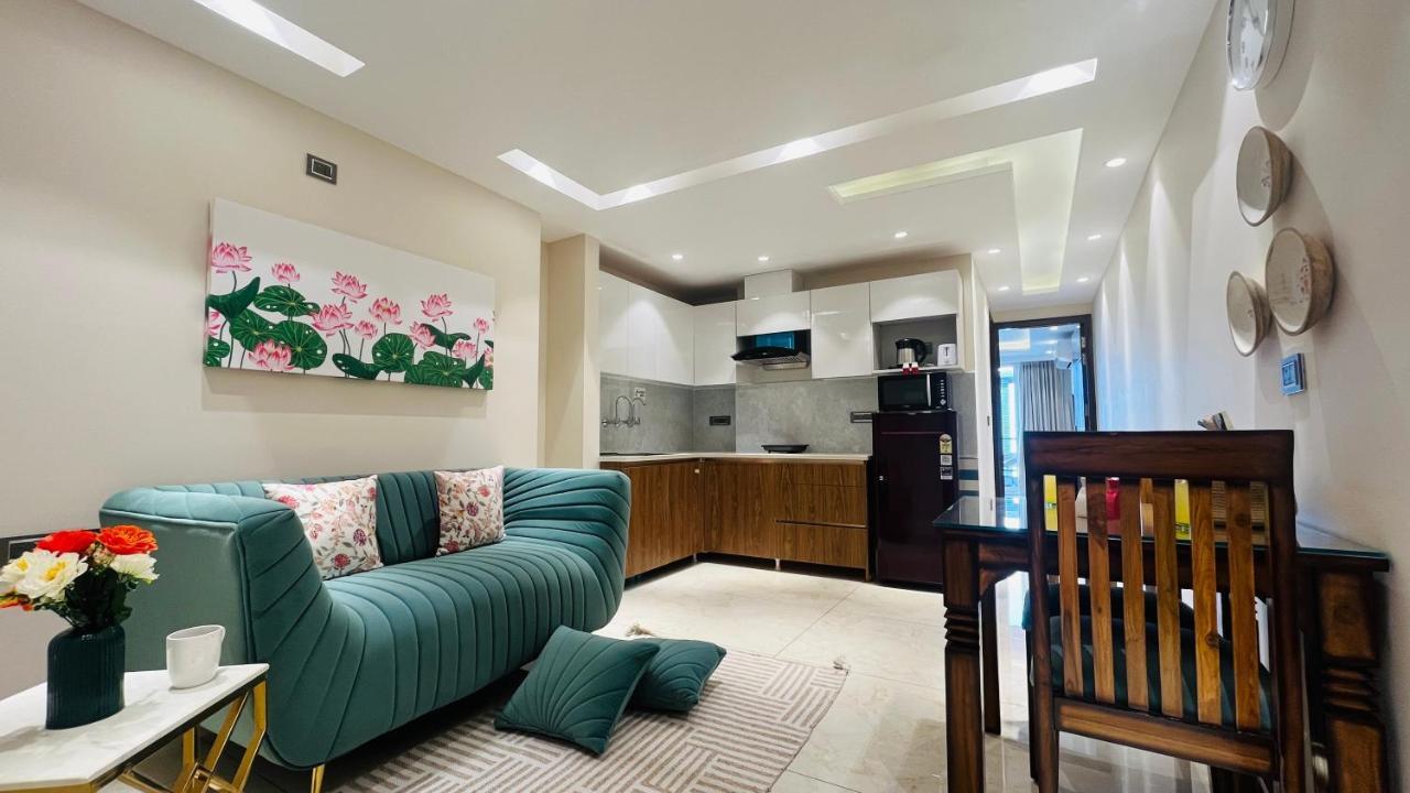 Hotel Bluo 1bhk - Balcony, Lift, Gym, Parking 3*
