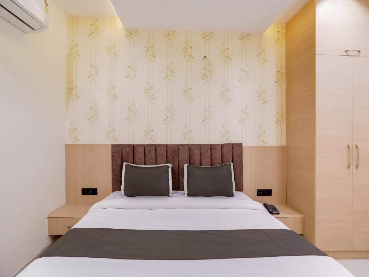Hotel Townhouse Magnolia Corporate Gurgaon