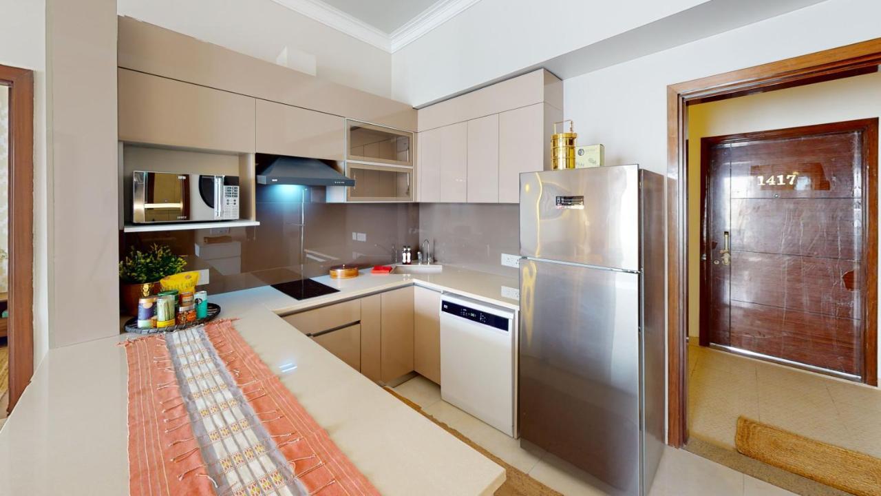 Priya Gurgaon * Gurgaon