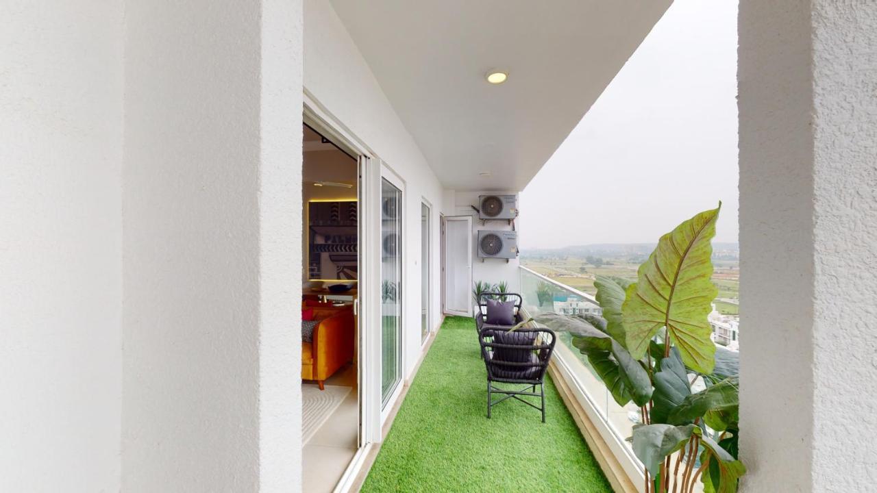 Priya Gurgaon Apartment