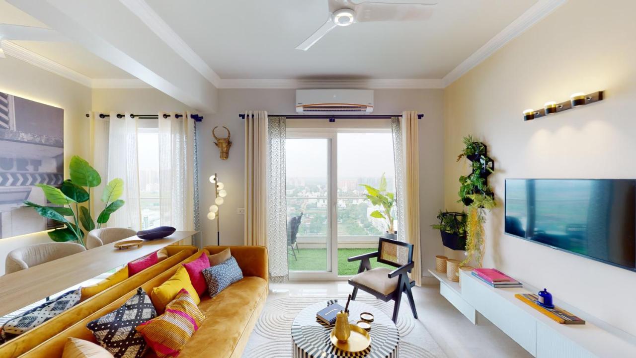 Priya Gurgaon *