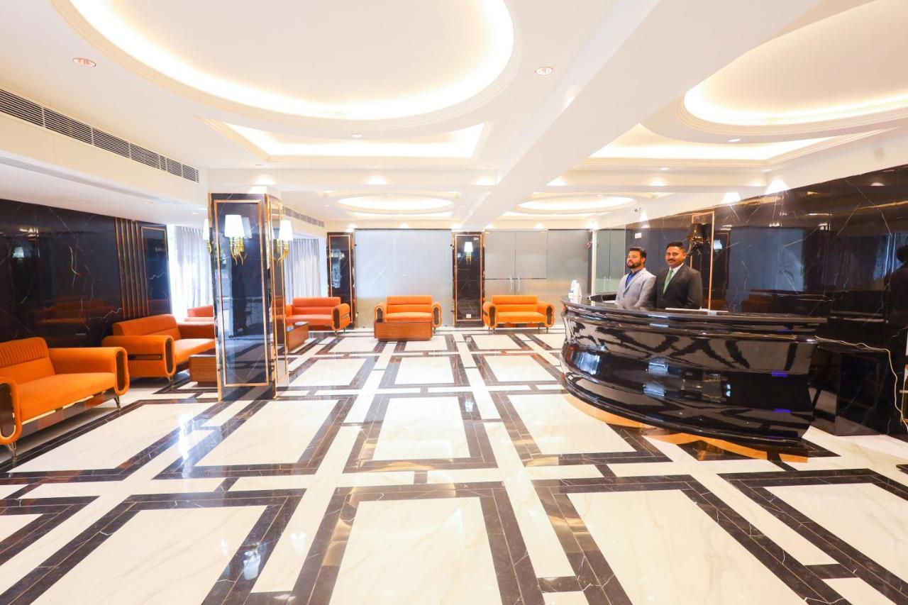Clay Hotel, Sohna Road, Sector 49, Gurugram Hotel *