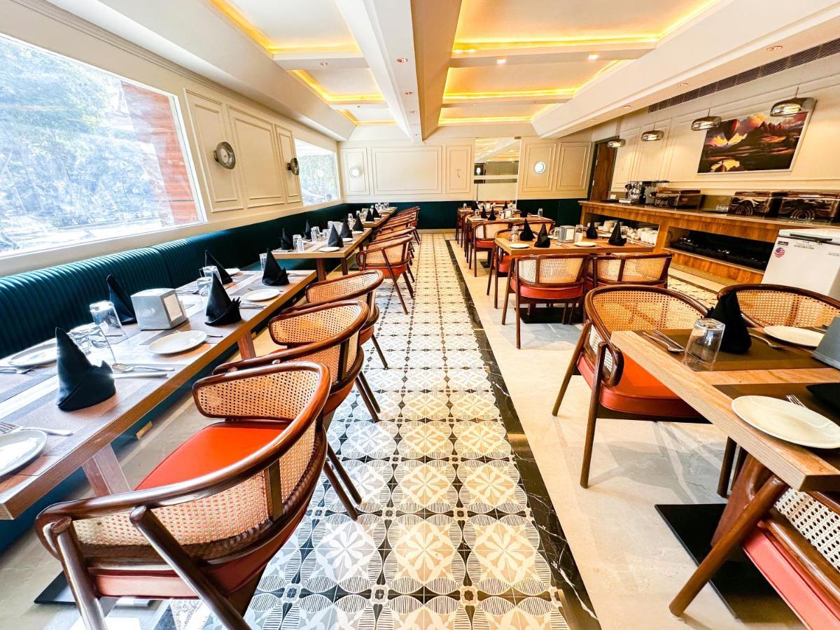 Clay Hotel, Sohna Road, Sector 49, Gurugram