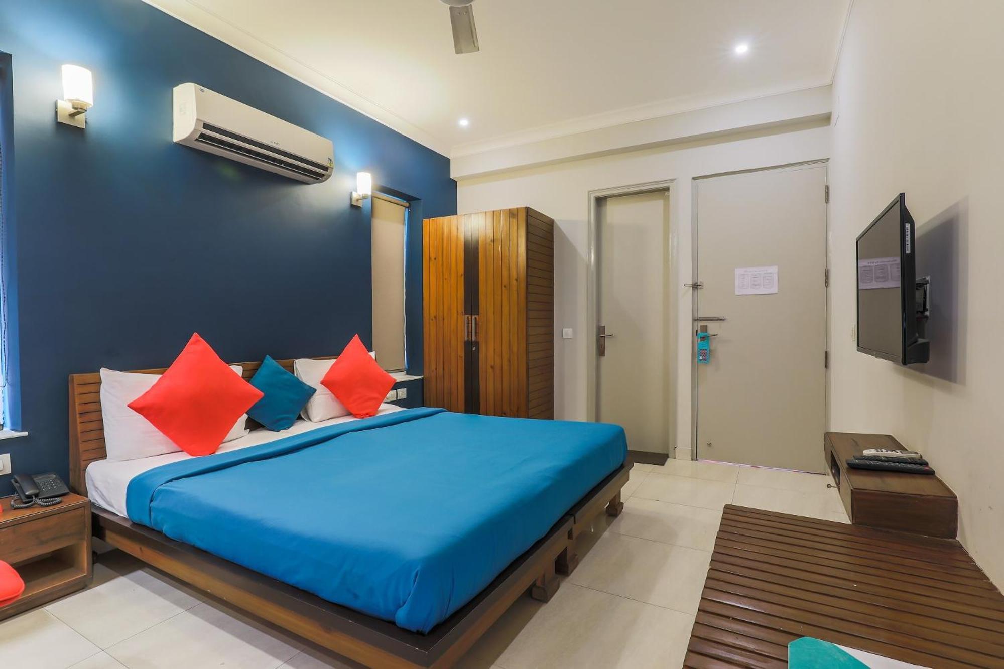 Hotel Super Oyo Capital O 325 Medanta Square Gurgaon