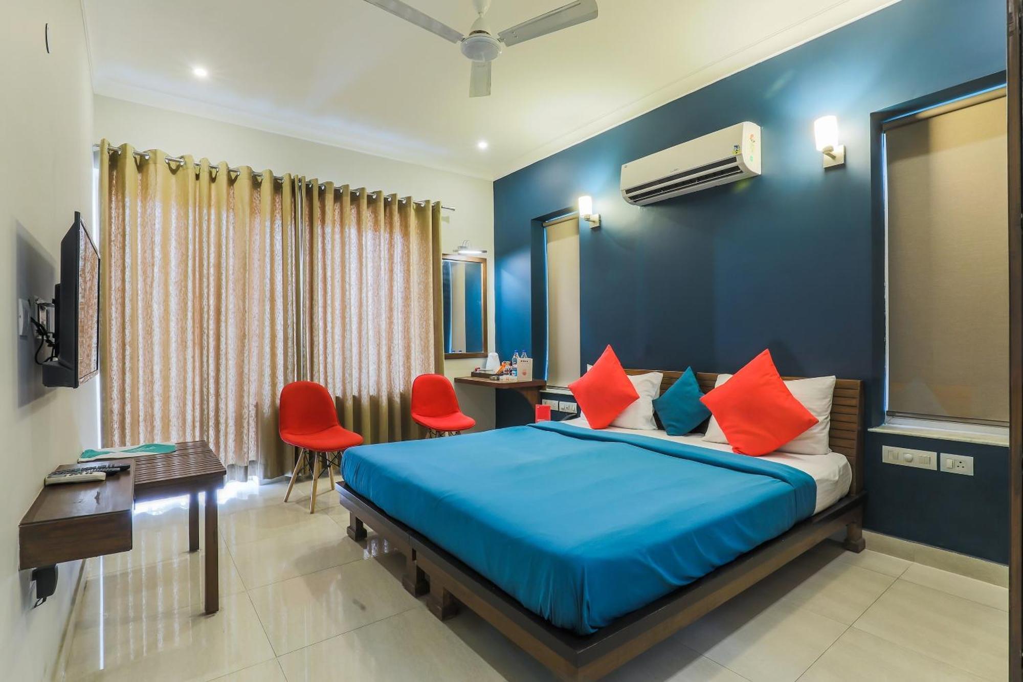 Super Oyo Capital O 325 Medanta Square Gurgaon