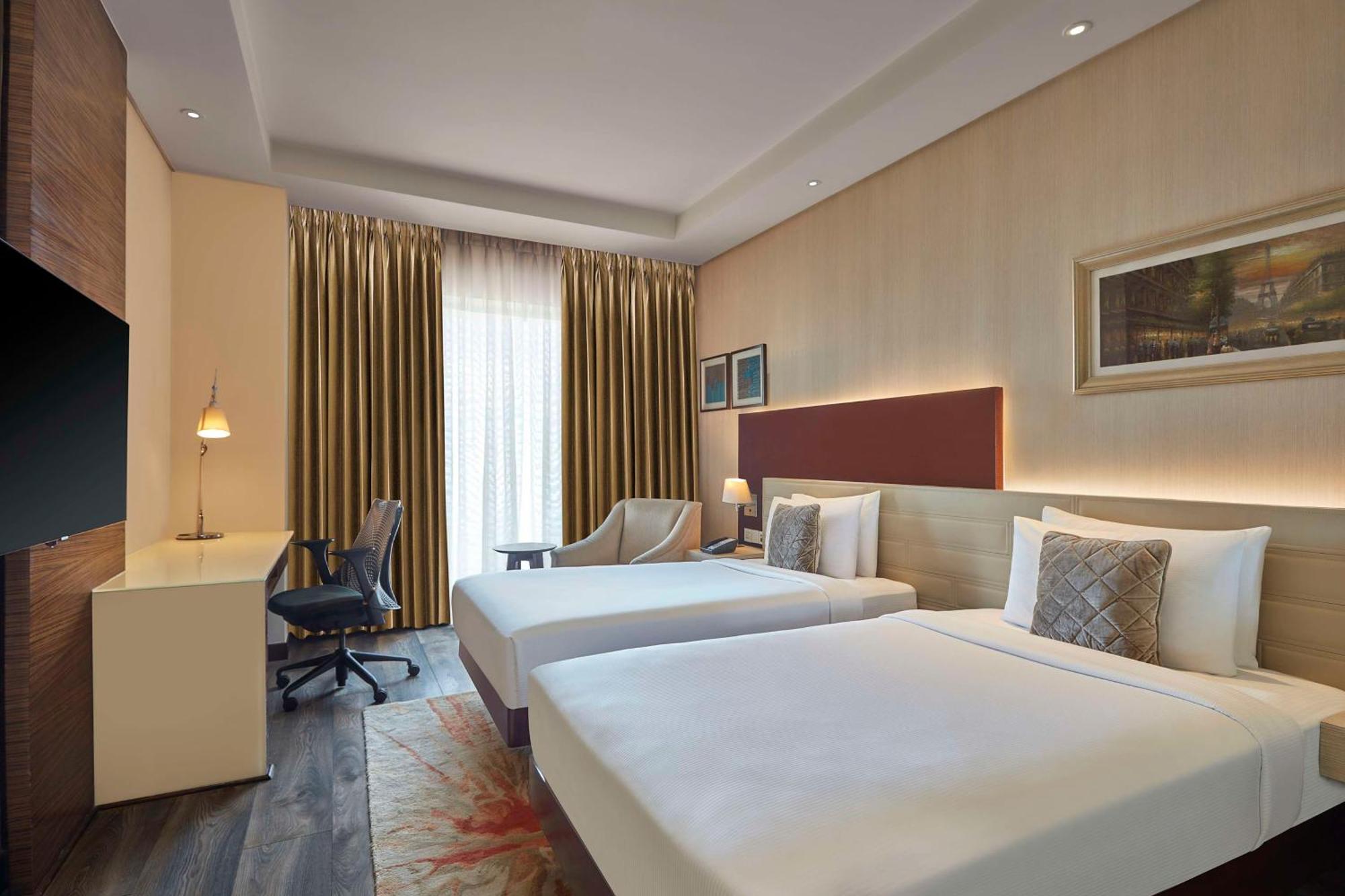 Doubletree By Hilton Gurugram Baani Square 5* Gurgaon