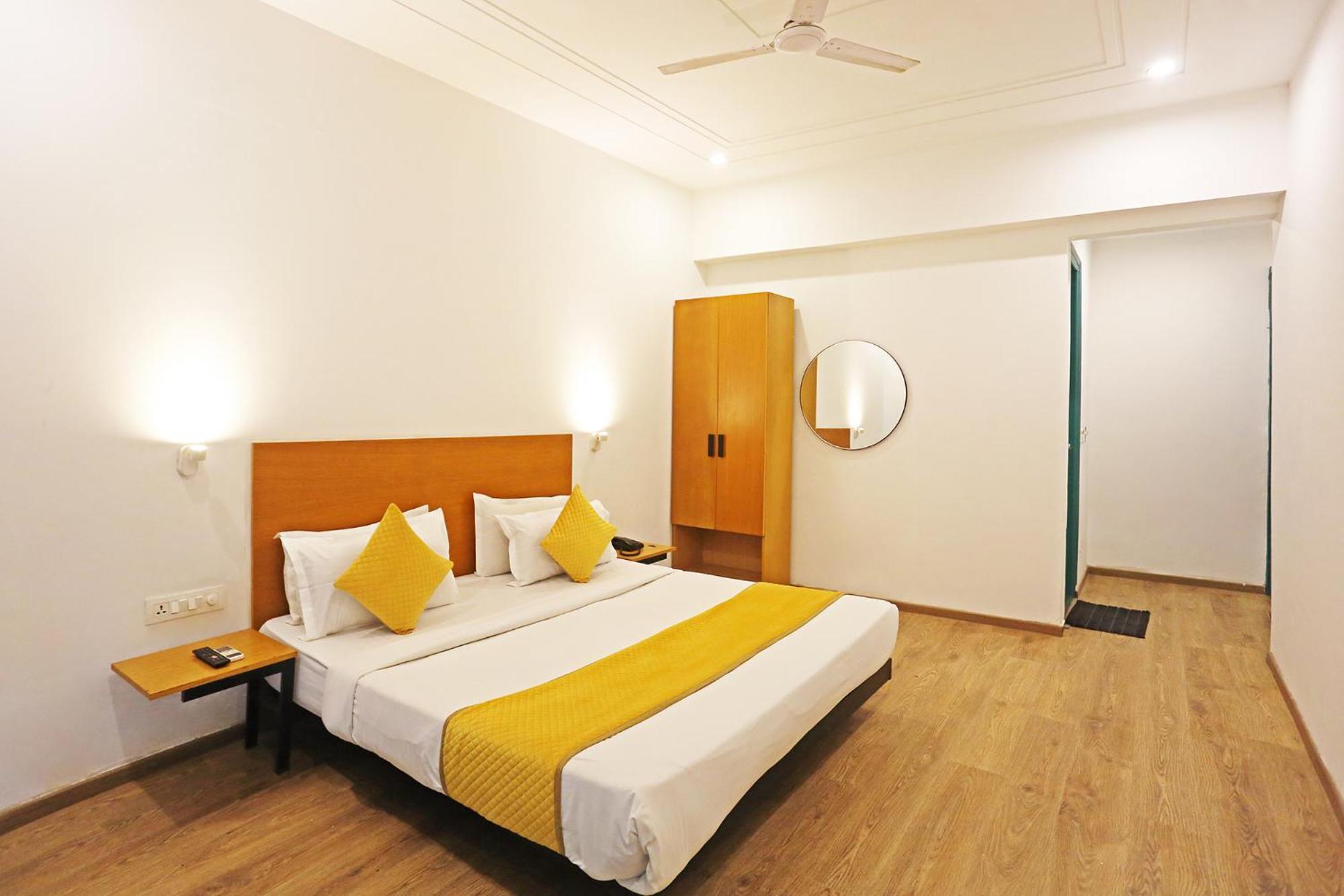 Fabhotel The Runner