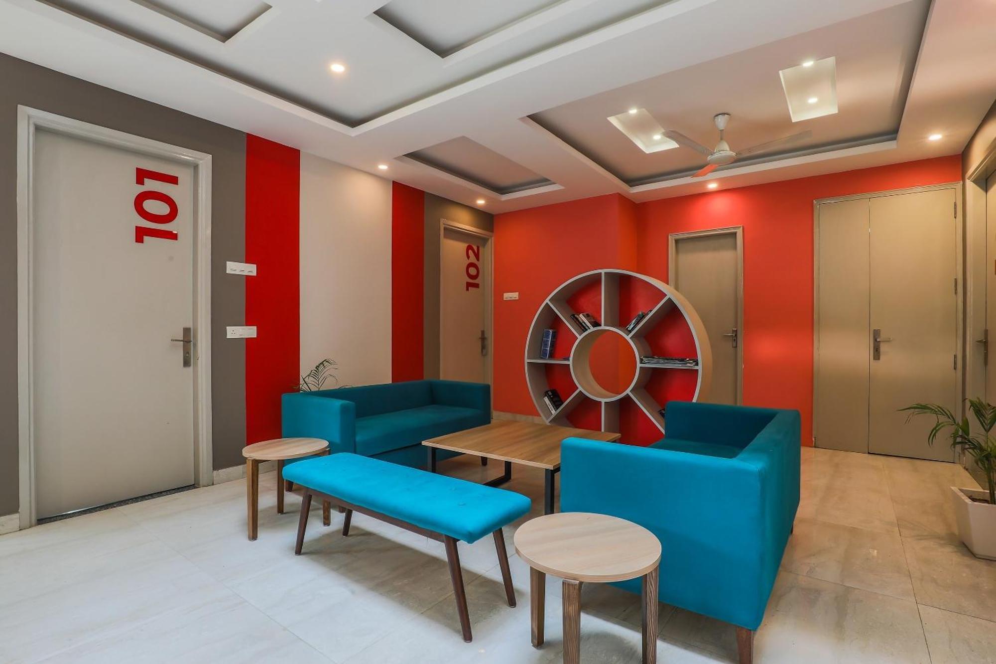 Super Oyo Capital O 325 Medanta Square 3* Gurgaon