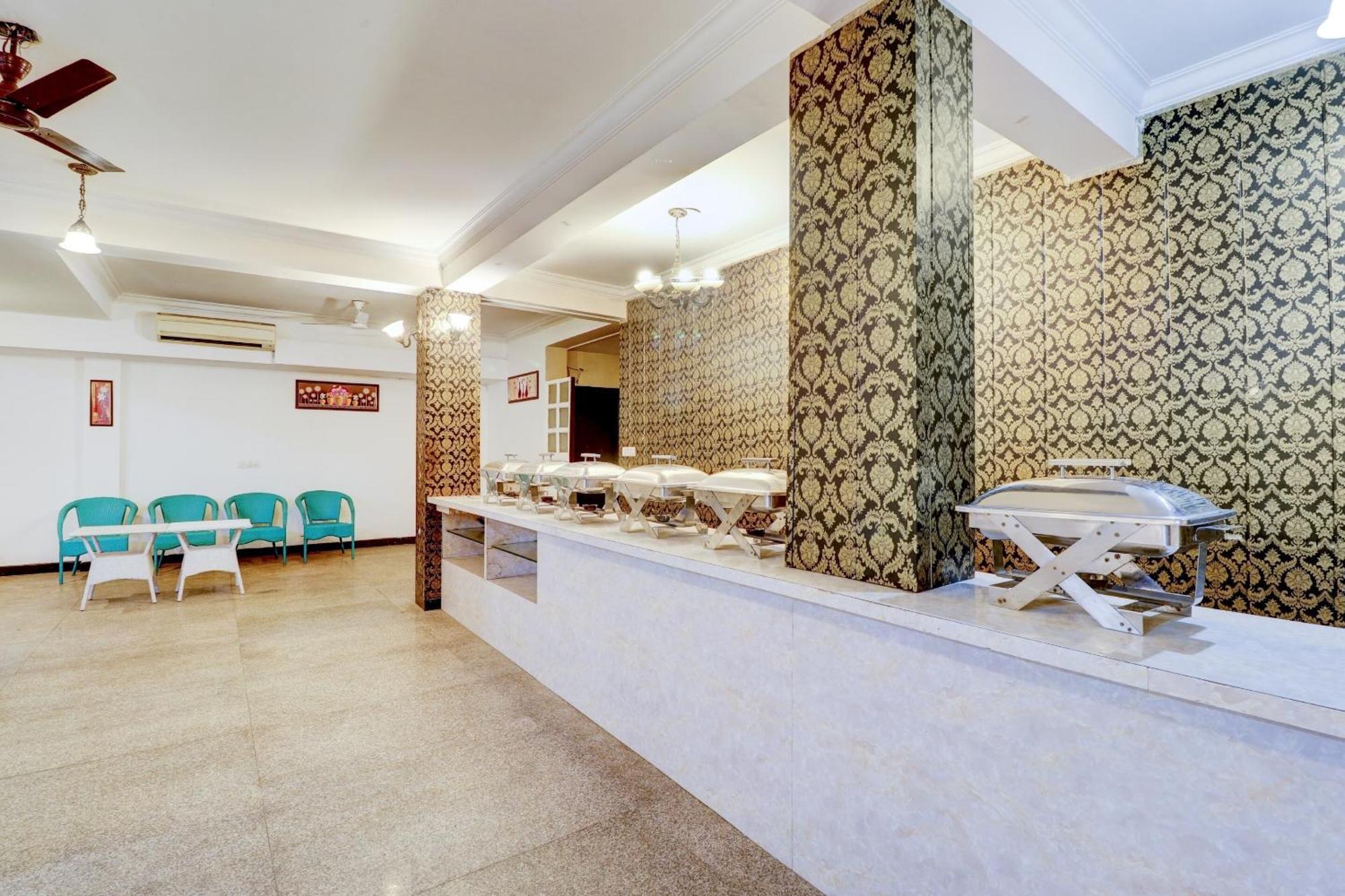 Collection O Marina 3* Gurgaon