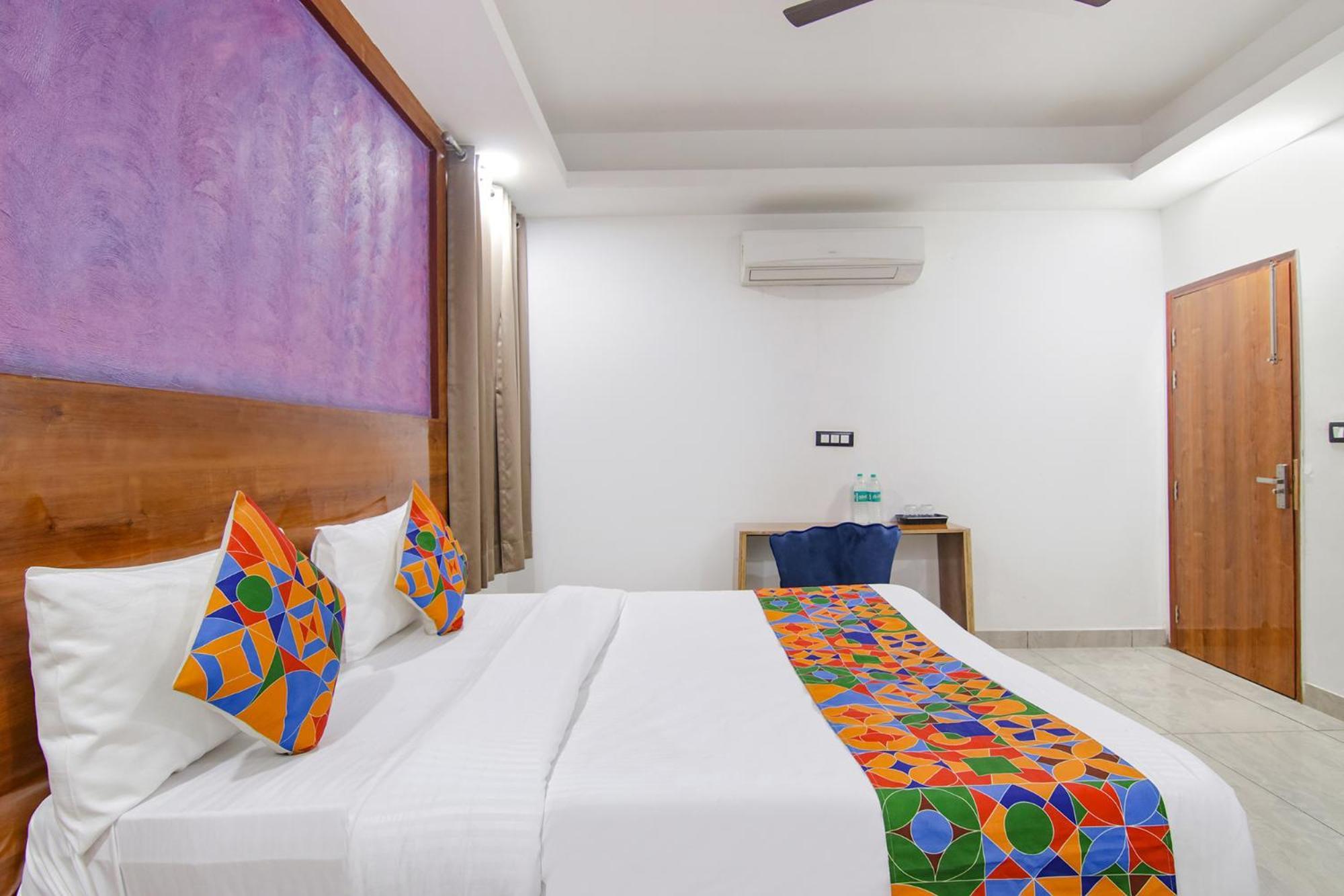 Fabhotel Garden View Gurgaon