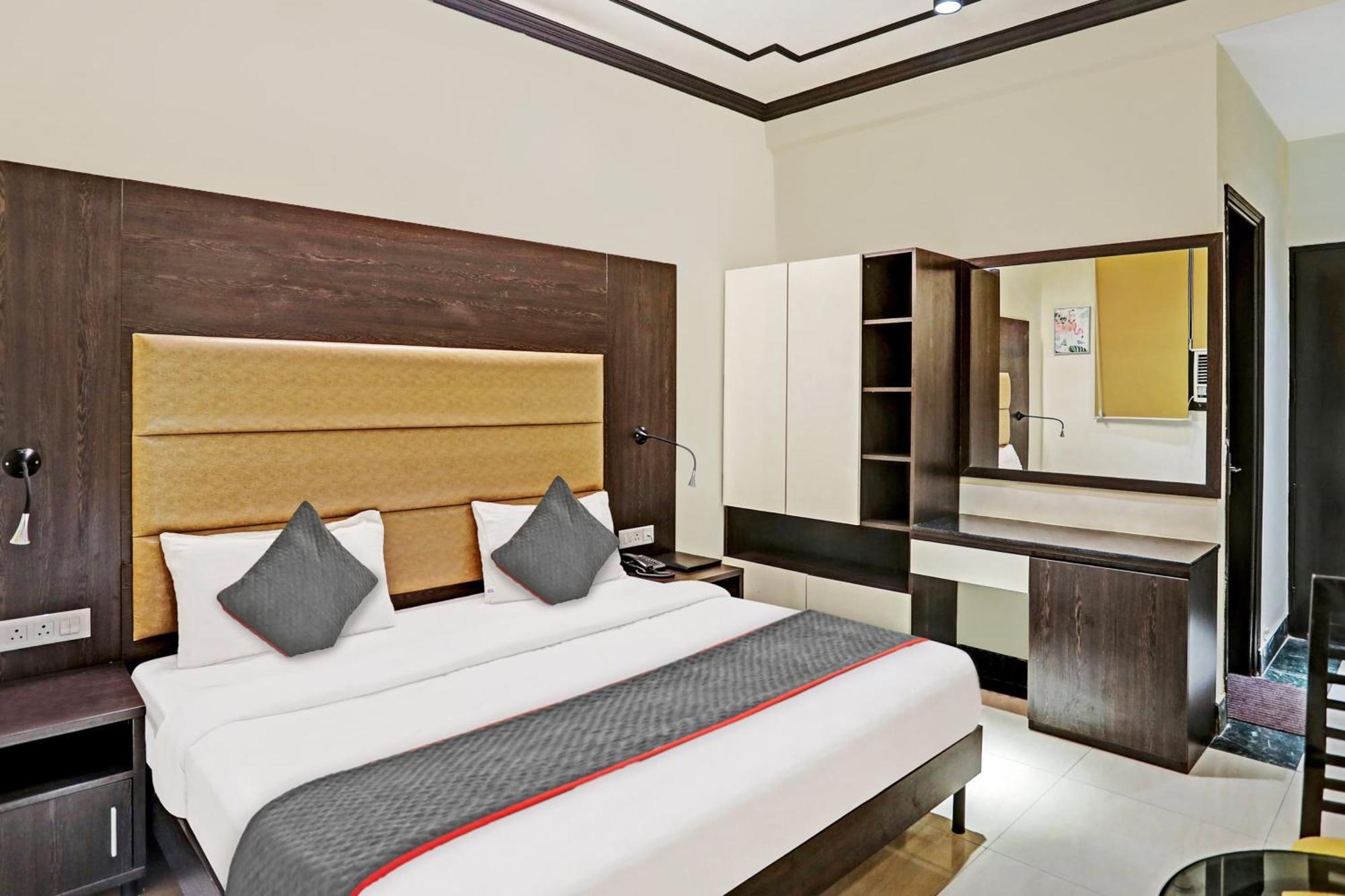 Townhouse 1184 N Huda Center 3*