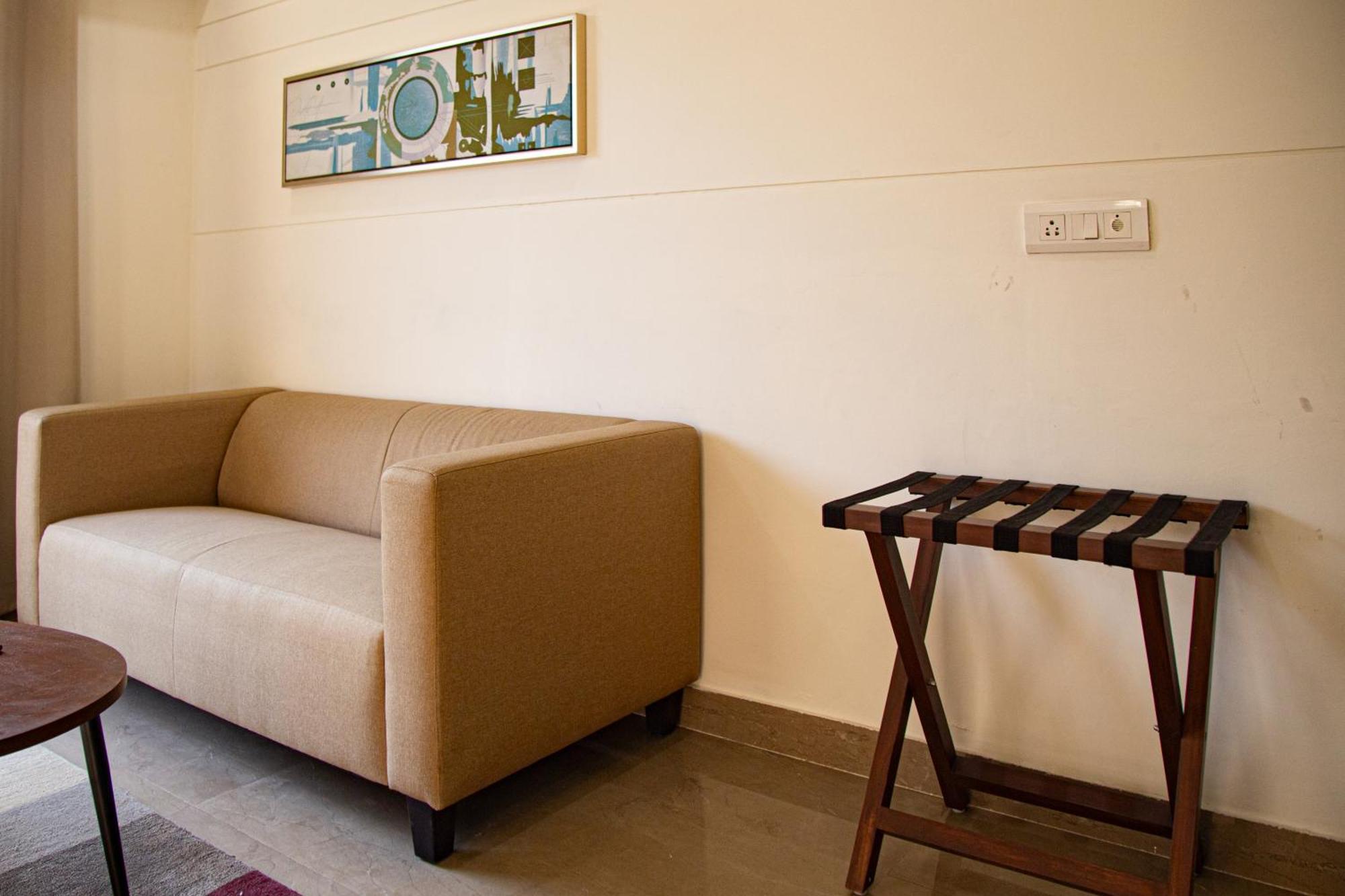 Residences By Limon