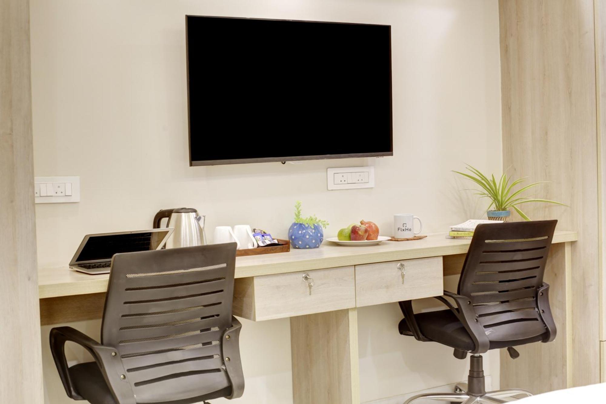 Apartment Flxho Quad - Luxury Dlf Cyber Gurgaon