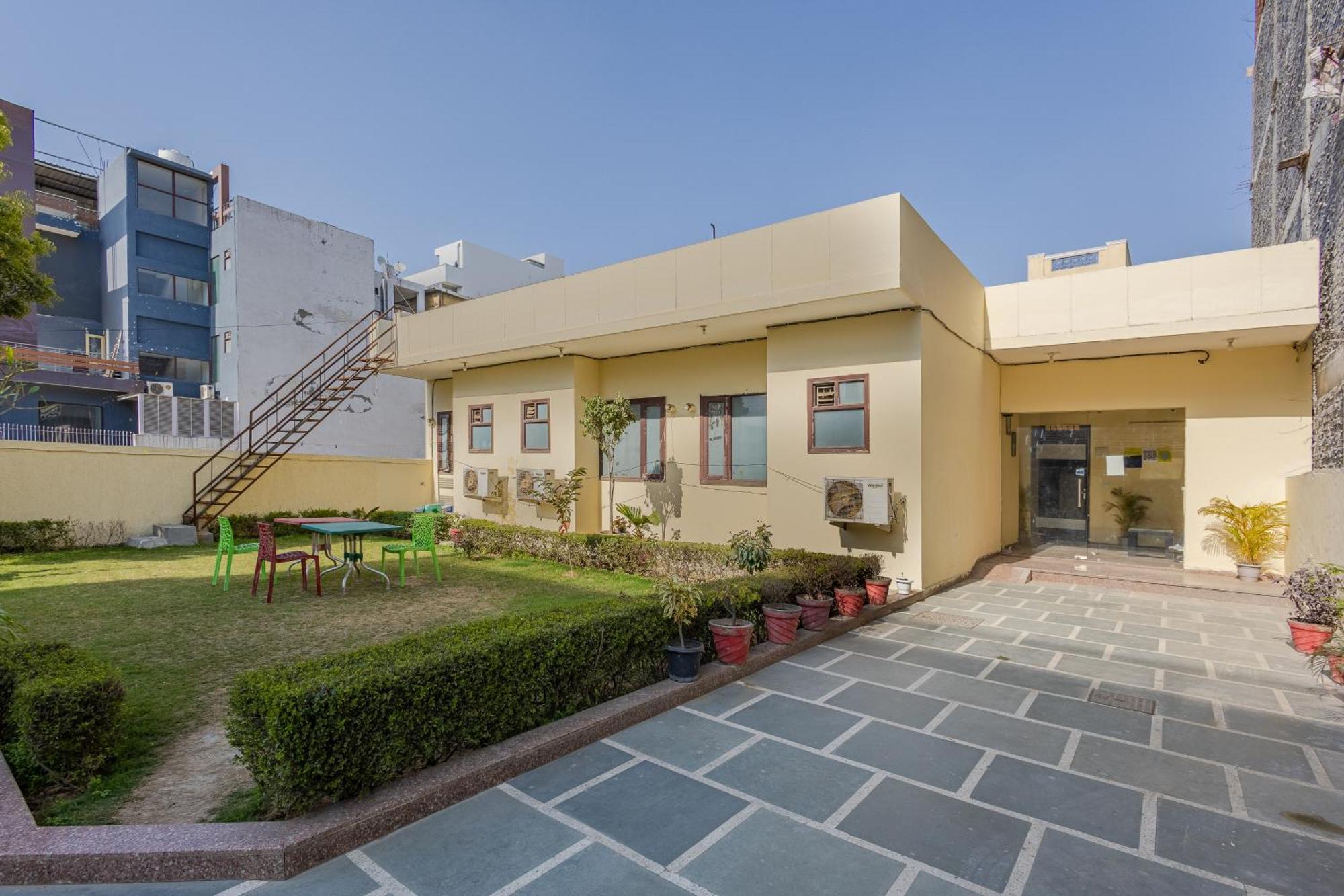 Bed & Breakfast Lime Tree Near Fortis Gurgaon