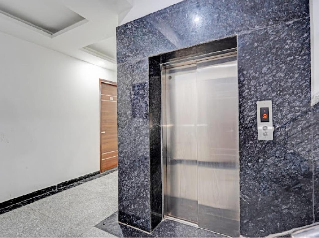 Akshay Medanta Hospitility 3* Gurgaon