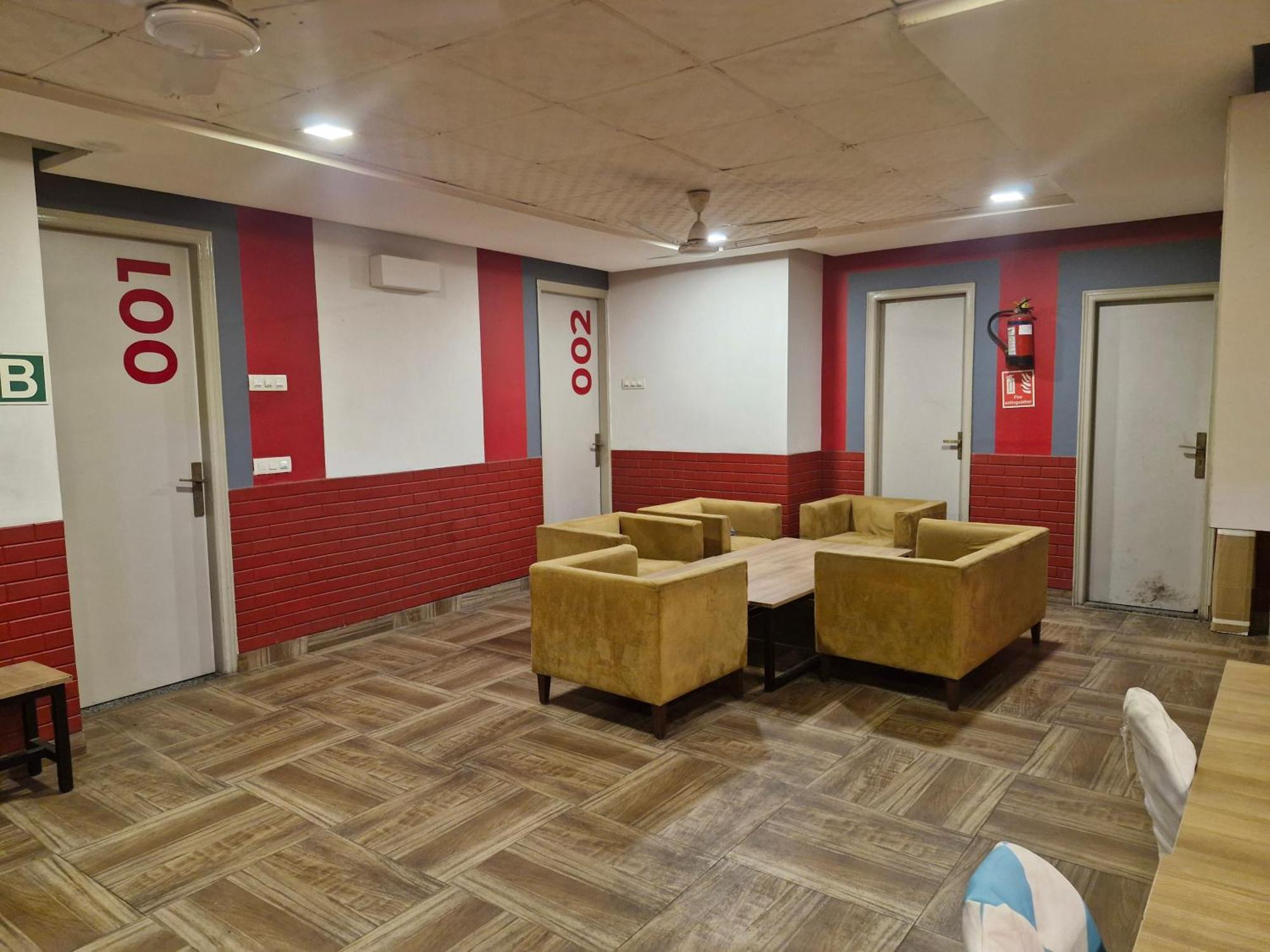 Hotel Wedlock 39 Gurgaon