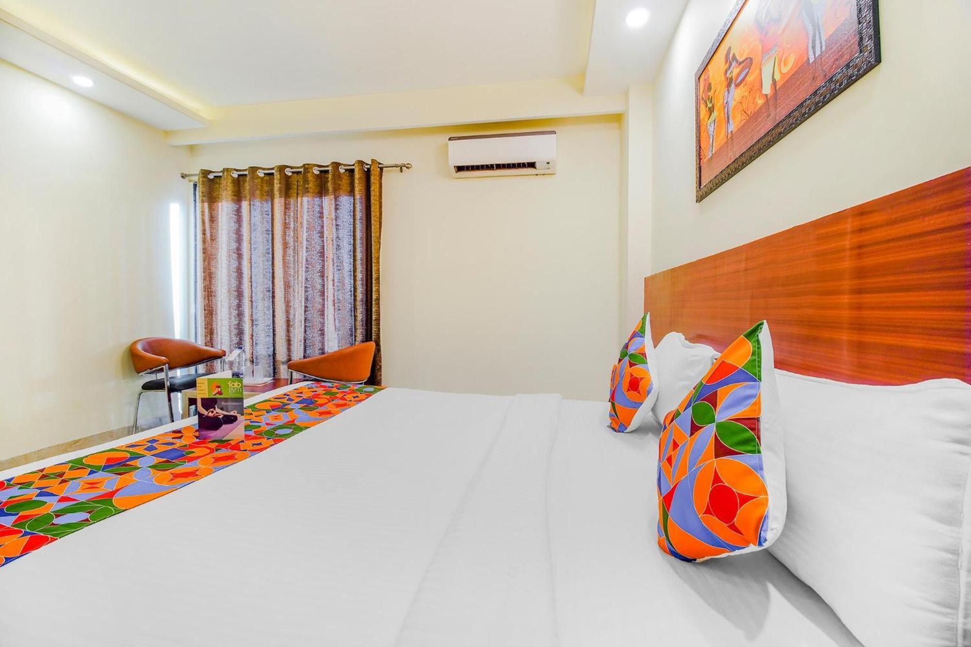 Hotel Fabhotel Vr