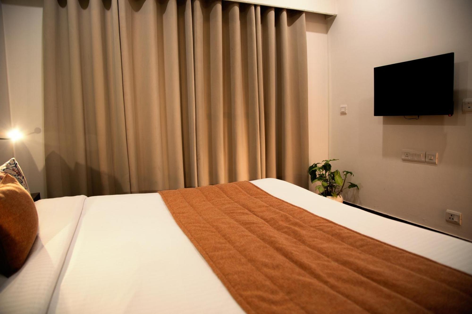 Residences By Limon 3* Gurgaon