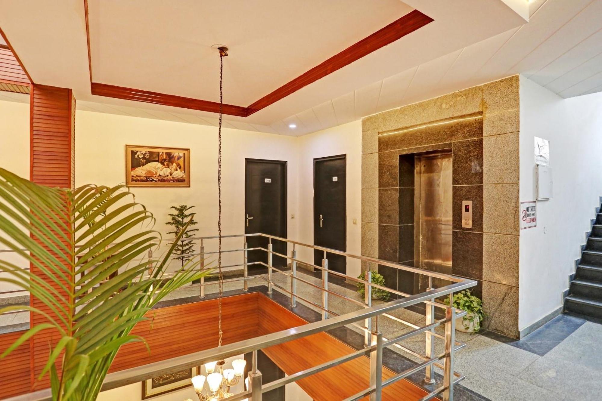 Hotel Collection O Staykr Gurgaon