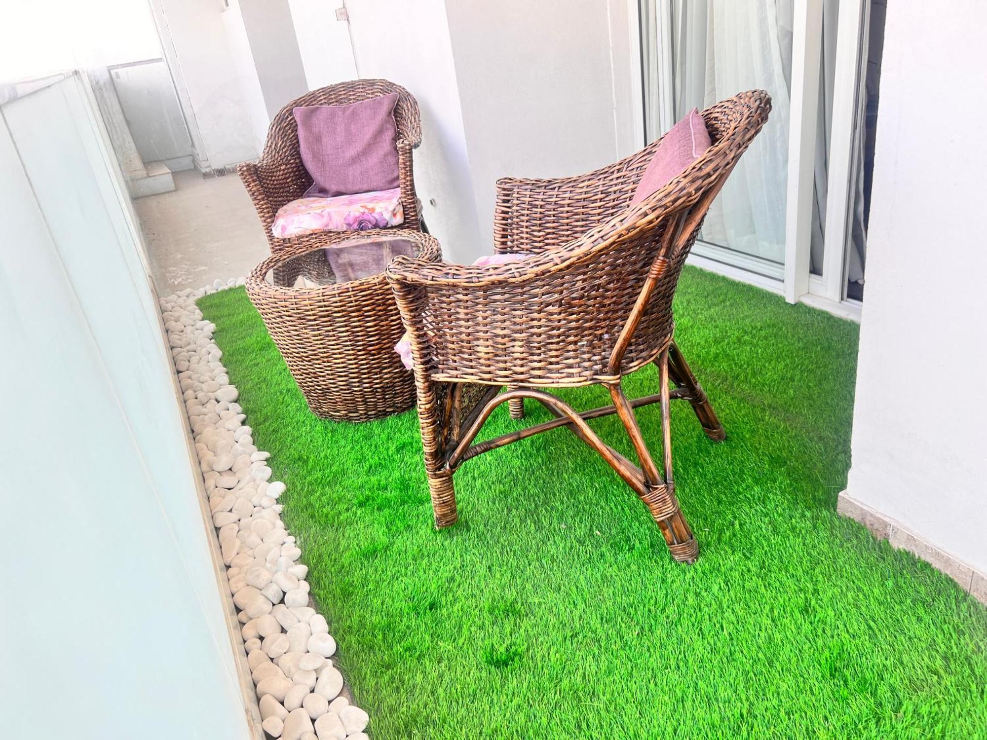 Executive Deluxe With Panoramic View In Heart Of Gurgaon