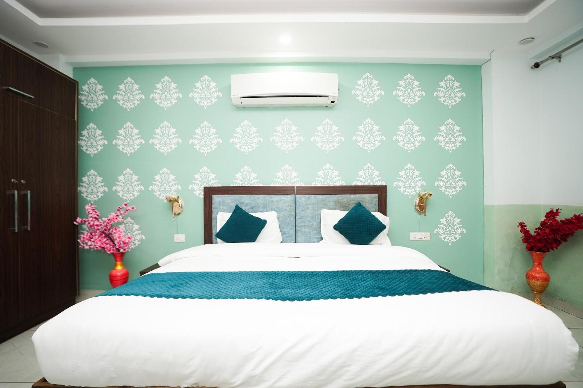 Tanvi Premium Residency Near Artemis Hospital, Gurugram Gurgaon