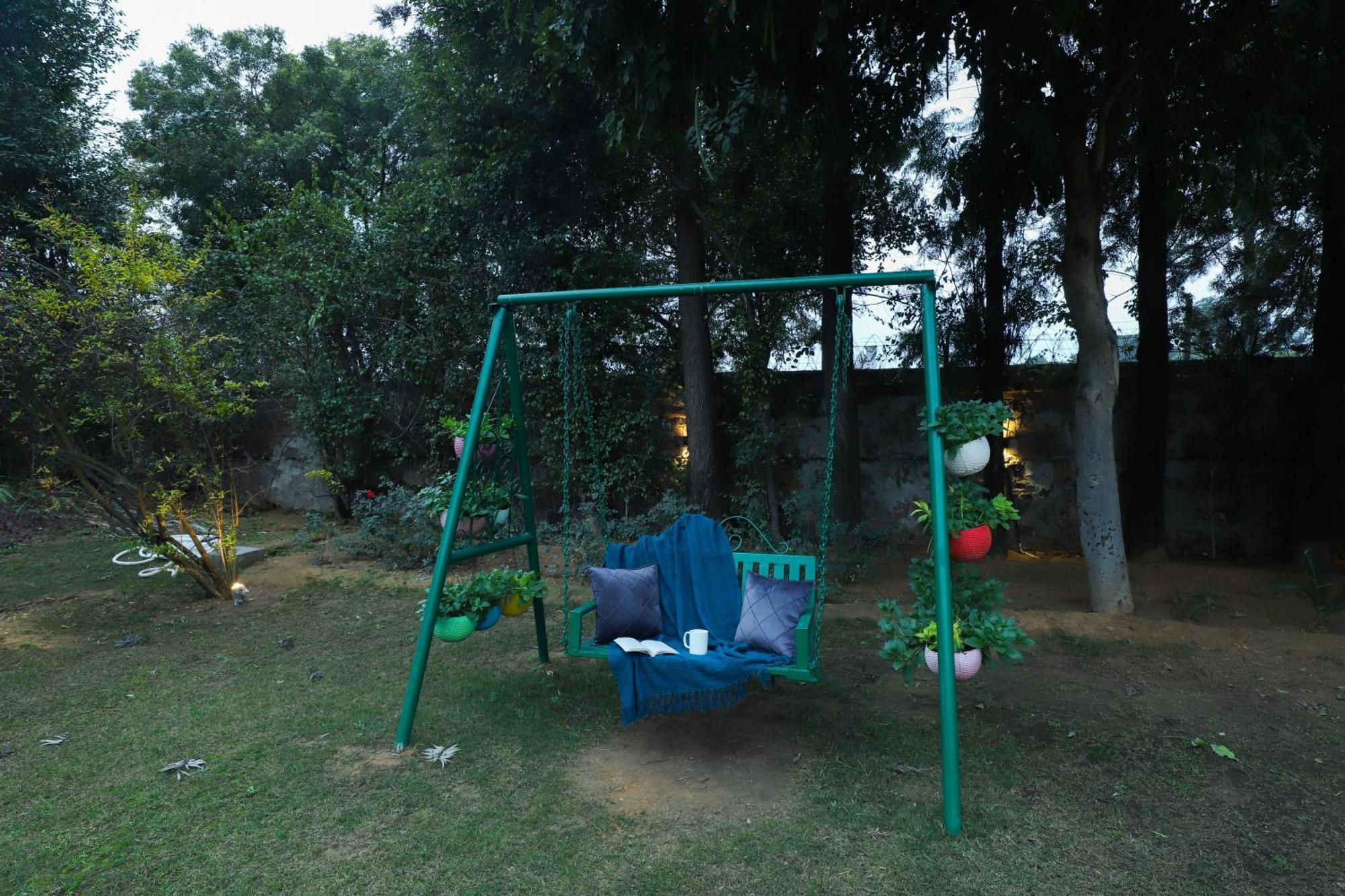 Elivaas 6 Bhk With Pvt Pool & Garden - Esh