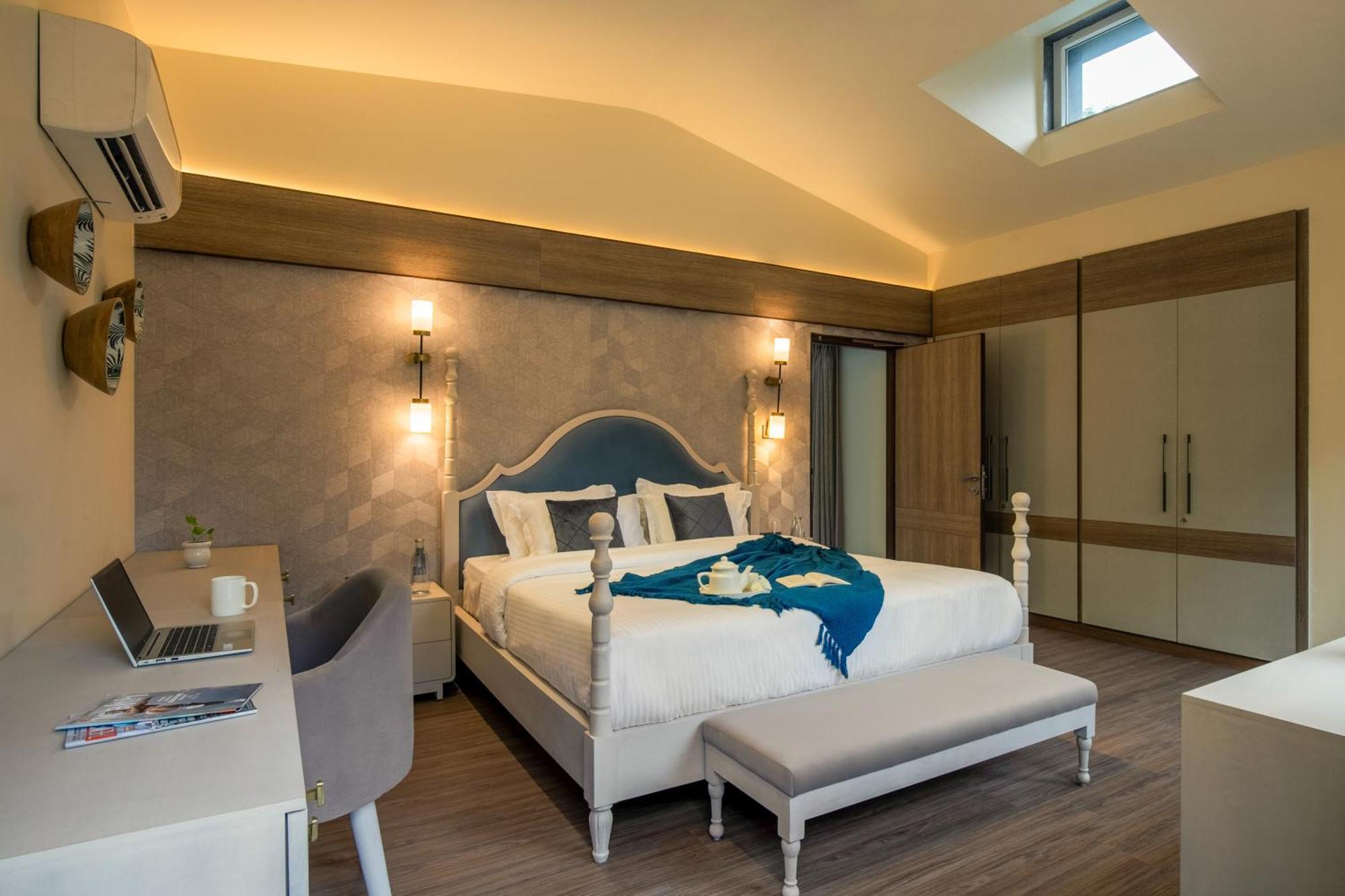 Villa Elivaas 6 Bhk With Pvt Pool & Garden - Esh Gurgaon