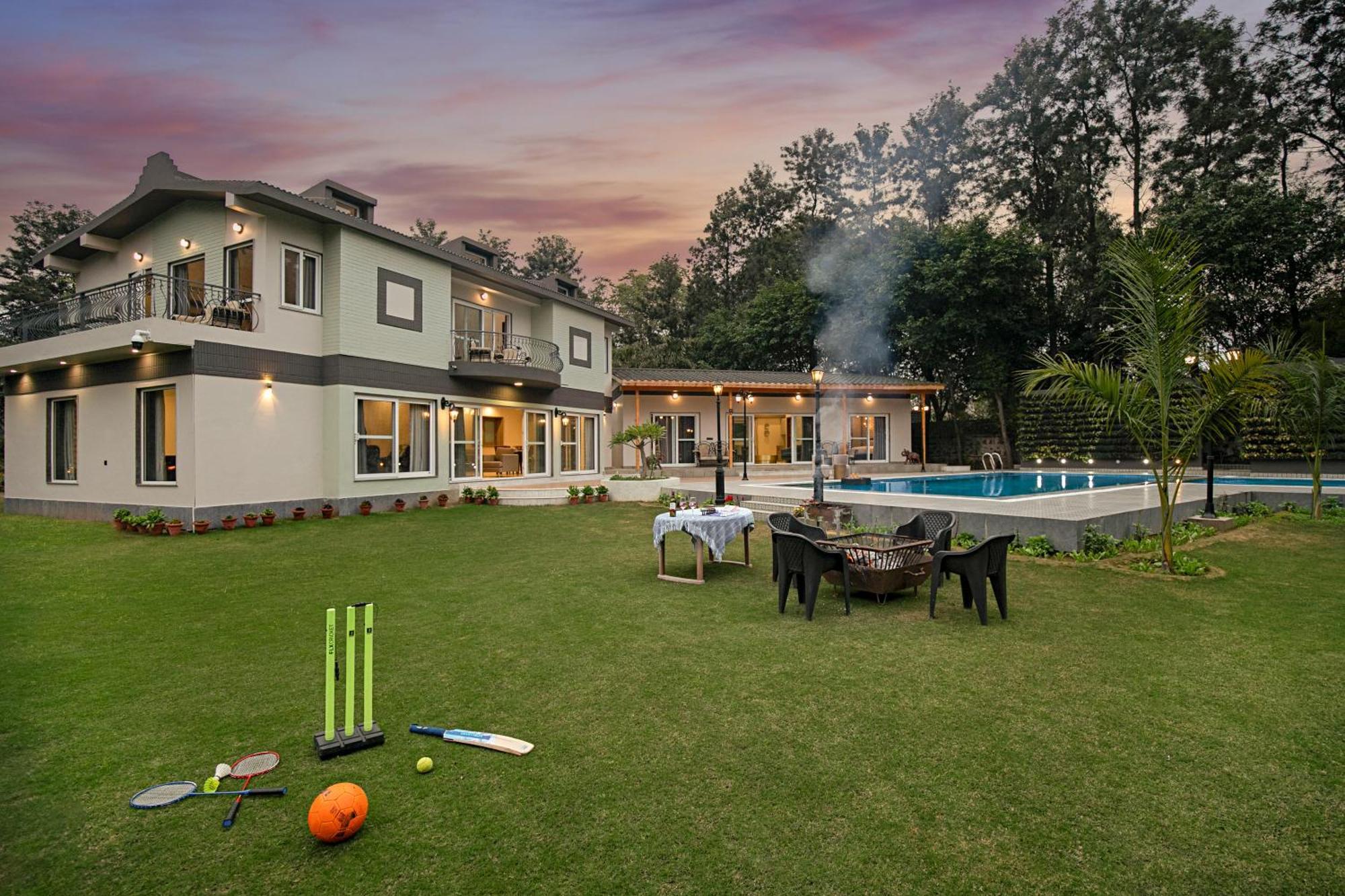 Villa Elivaas 6 Bhk With Pvt Pool & Garden - Esh Gurgaon