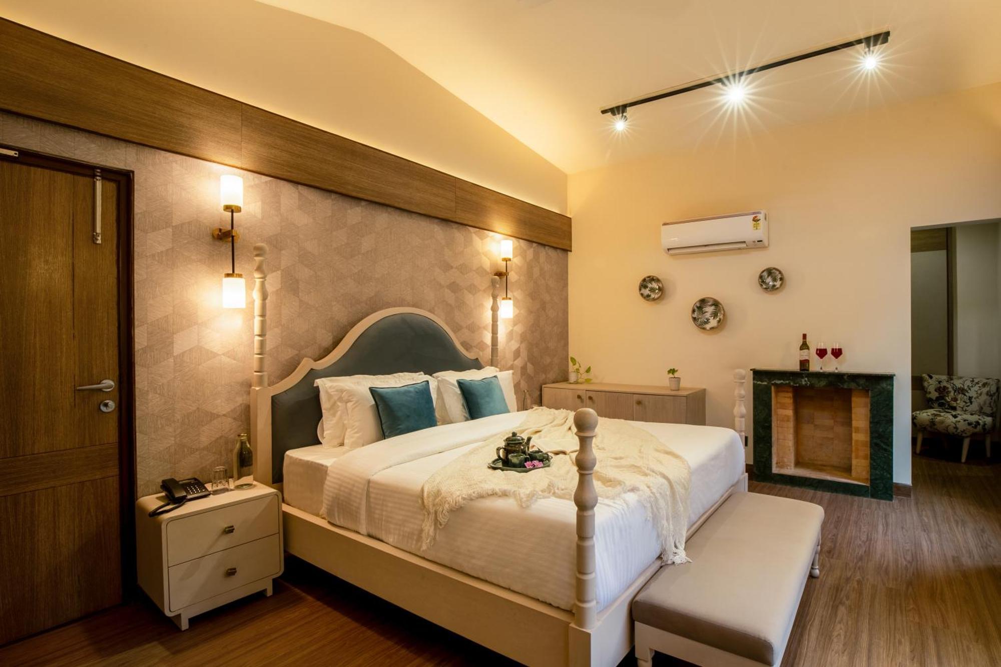 Elivaas 6 Bhk With Pvt Pool & Garden - Esh * Gurgaon