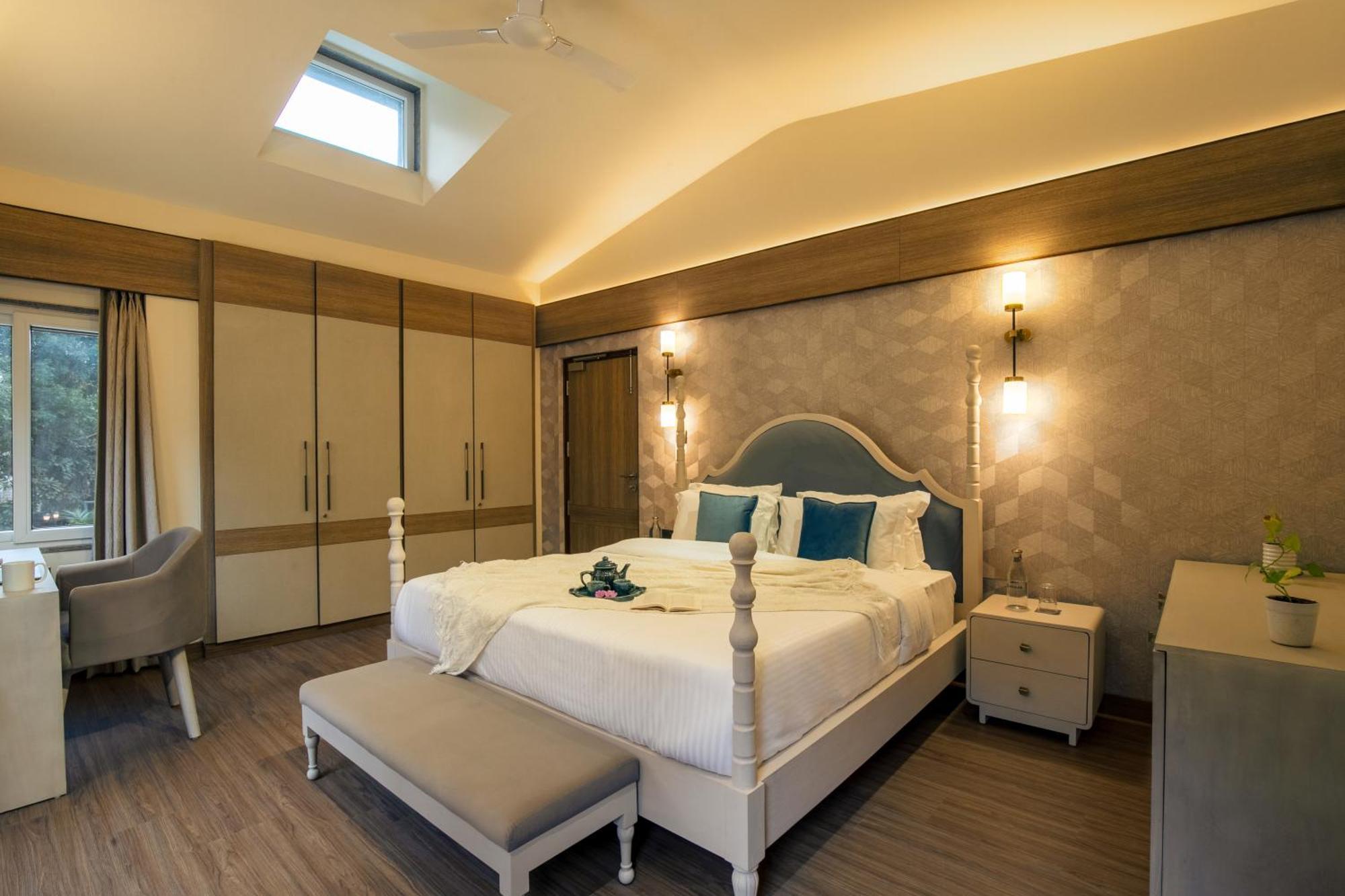 Elivaas 6 Bhk With Pvt Pool & Garden - Esh Gurgaon