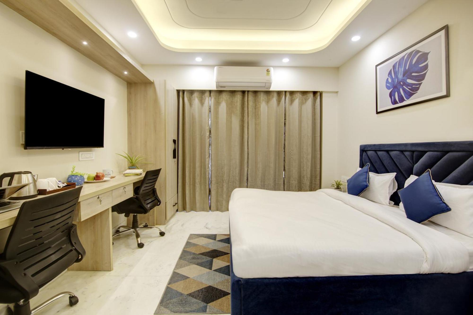 Apartment Flxho Quad - Luxury Dlf Cyber *