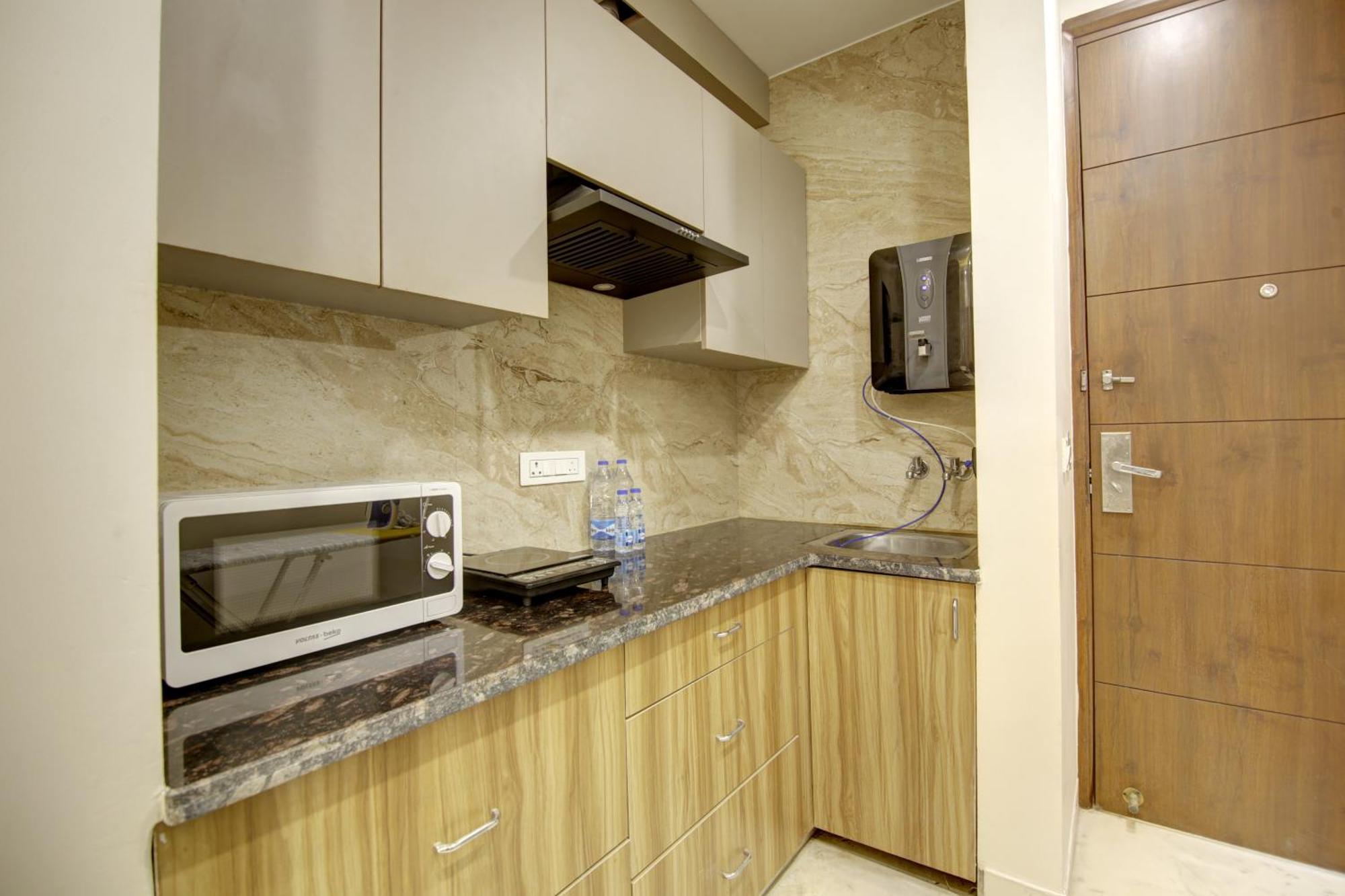 Apartment Flxho Quad - Luxury Dlf Cyber Gurgaon