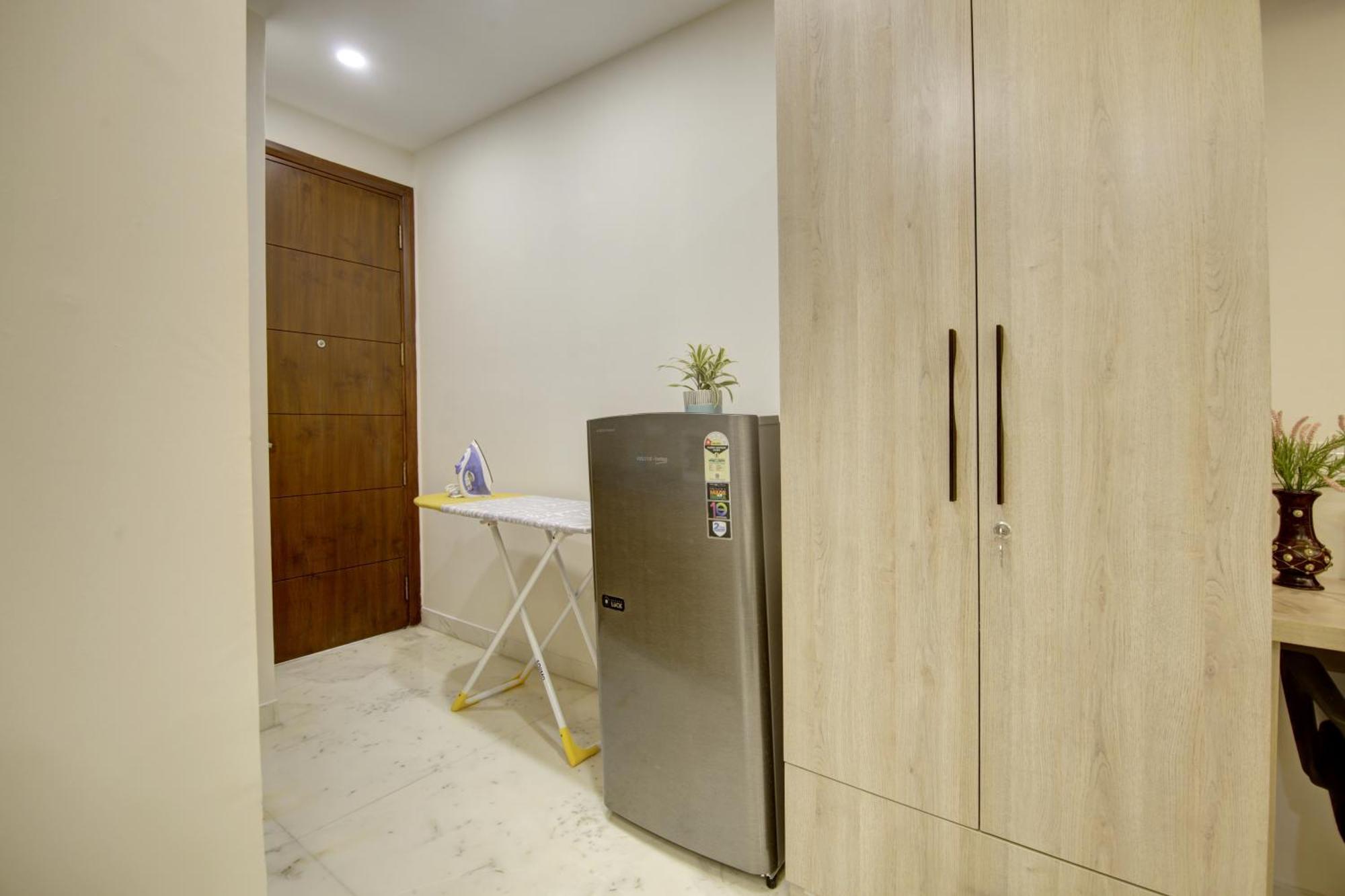 Flxho Quad - Luxury Dlf Cyber * Gurgaon