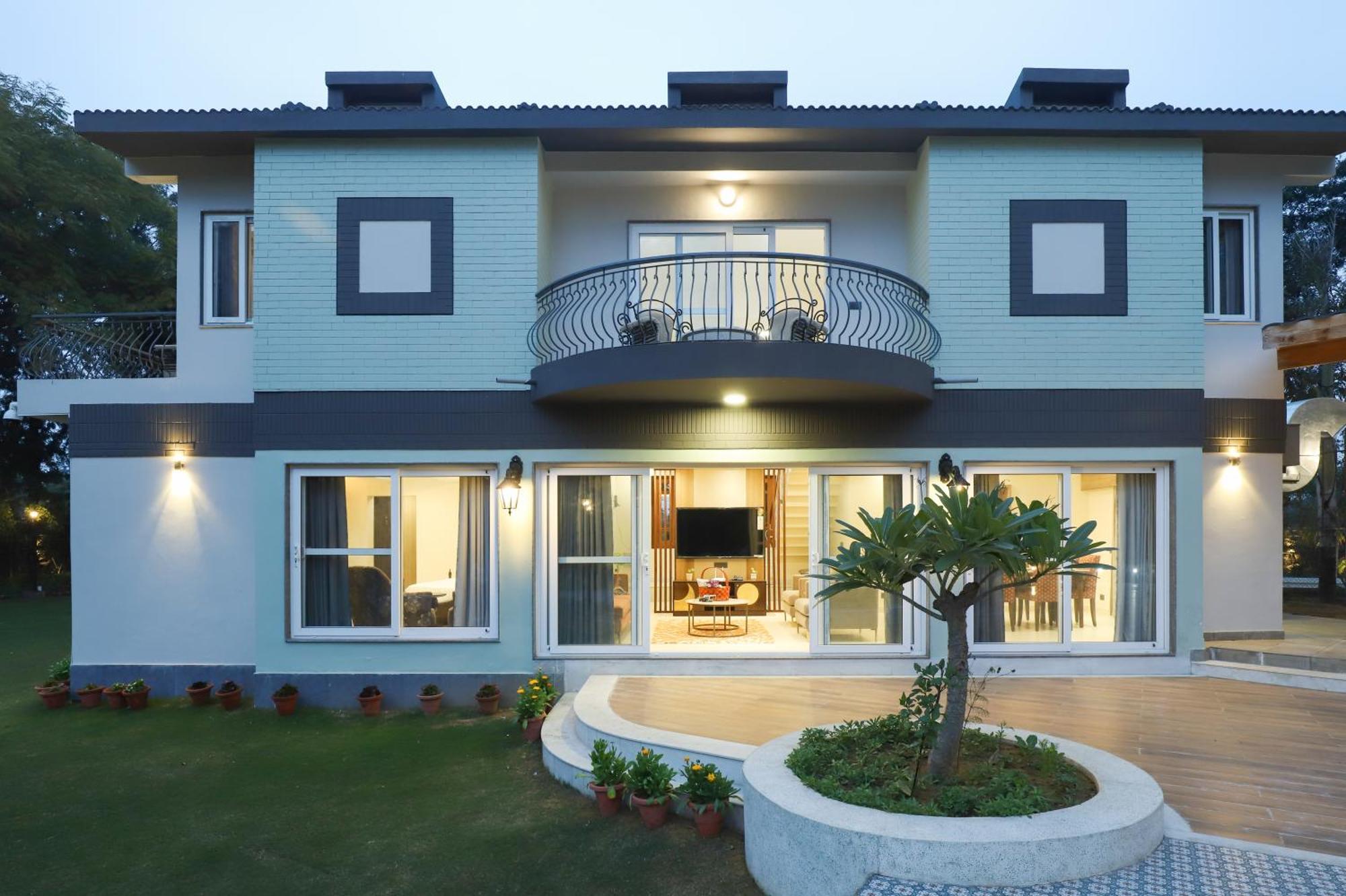 Villa Elivaas 6 Bhk With Pvt Pool & Garden - Esh *