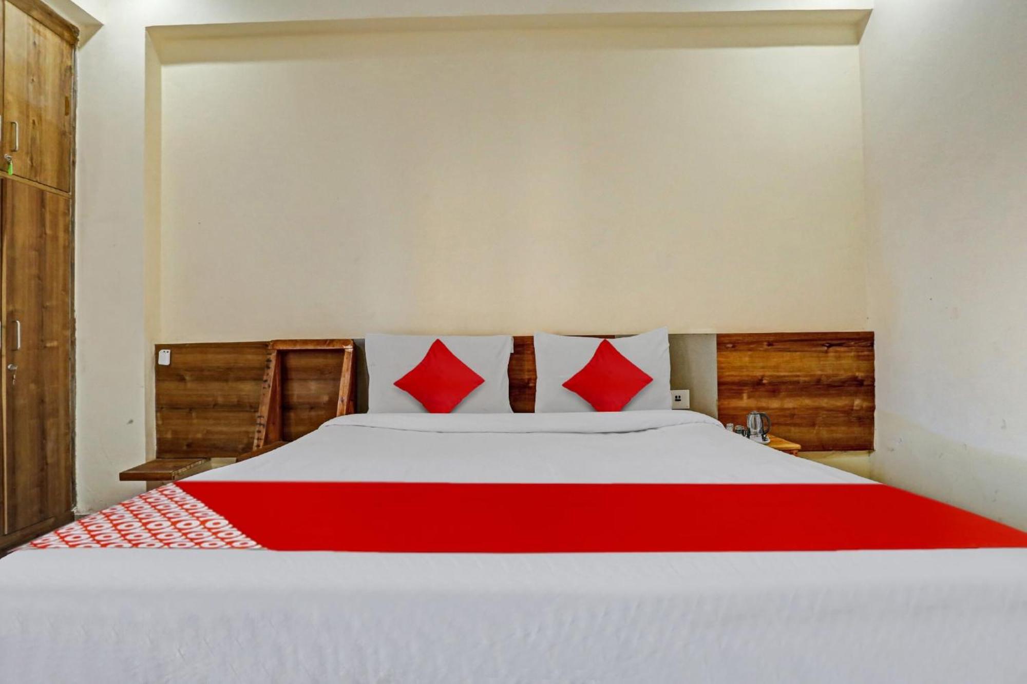 O Backpackers Nest Hotel 3*