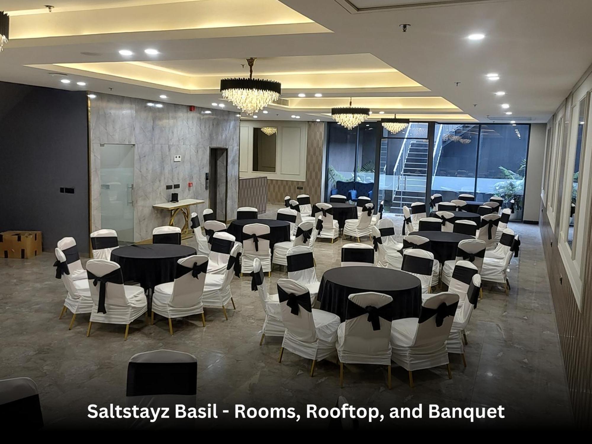 Saltstayz Basil - Near Golf Course Road & Extension Road 4* Gurgaon