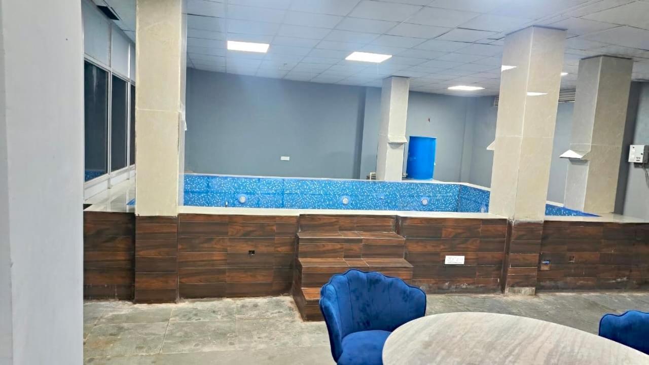 Farm With 5 Huts, Heated Pool And Bonfire Farm stay Gurgaon