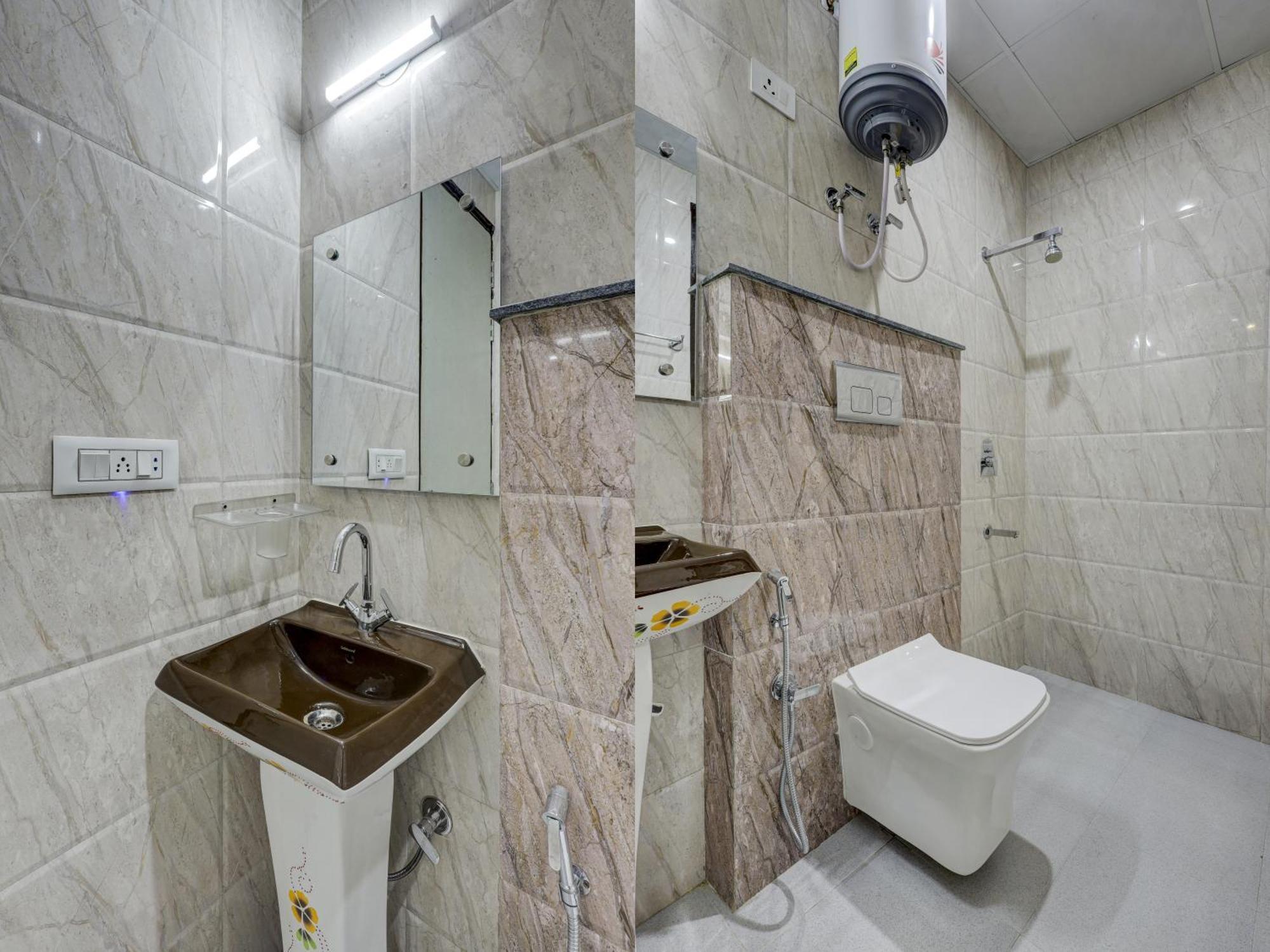 Living Homes Sagitta- Sector 51, Artemis Hospital, Near Unitech Cyber Park Apartment *