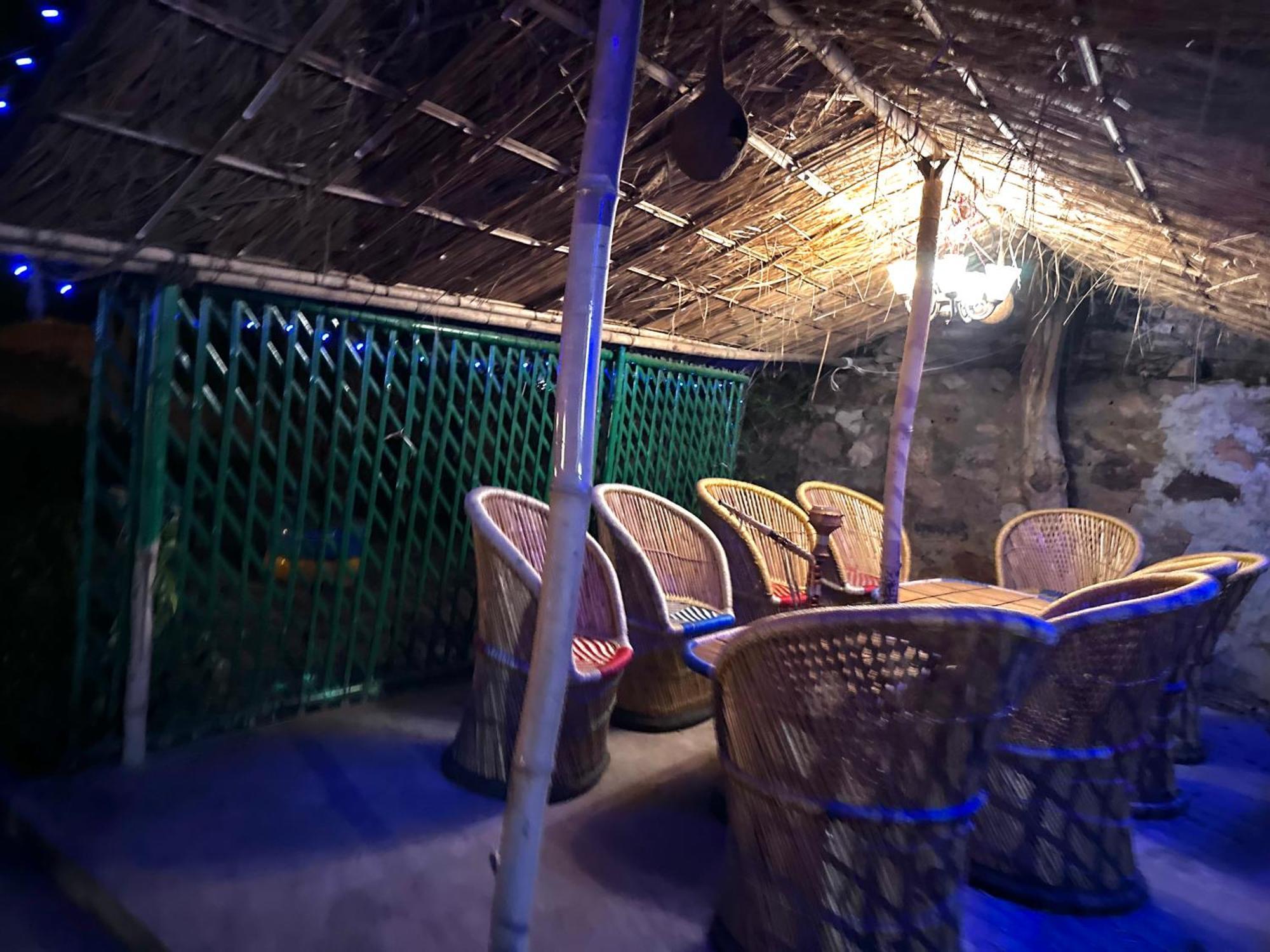 Farm stay Farm With 5 Huts, Heated Pool And Bonfire Gurgaon