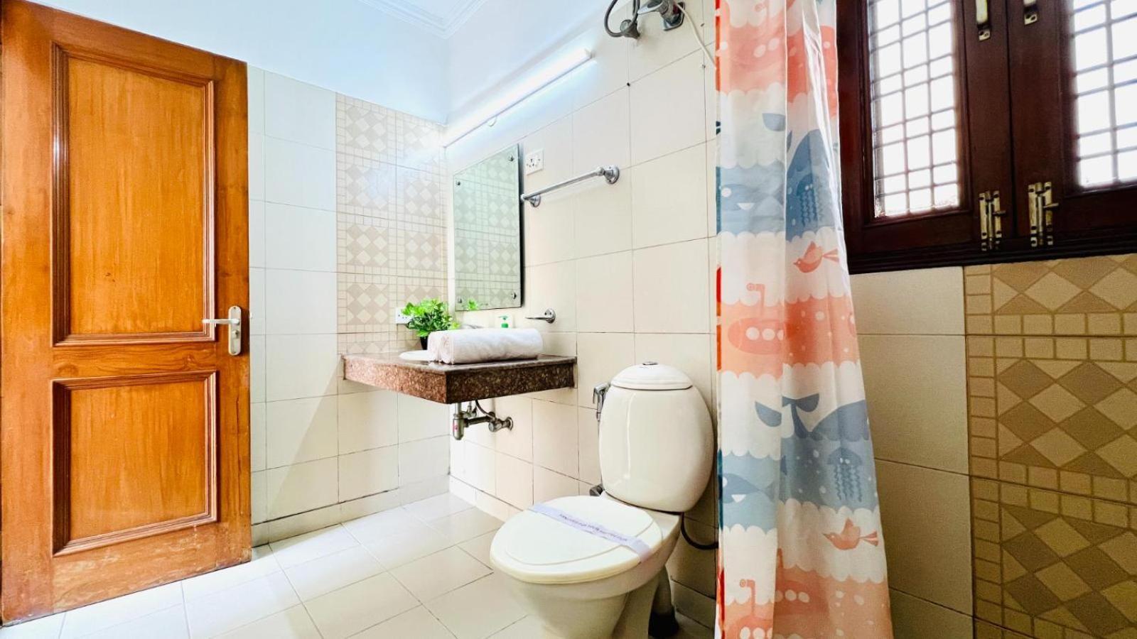 Apartment Olive Service Apartments Dlf Galleria Gurgaon