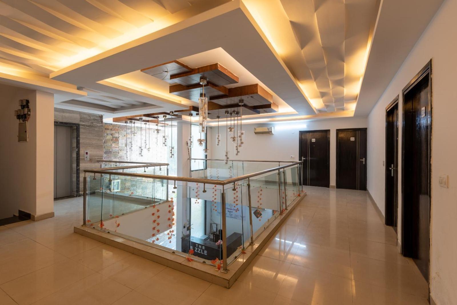 Saavi Huda City Centre Gurgaon