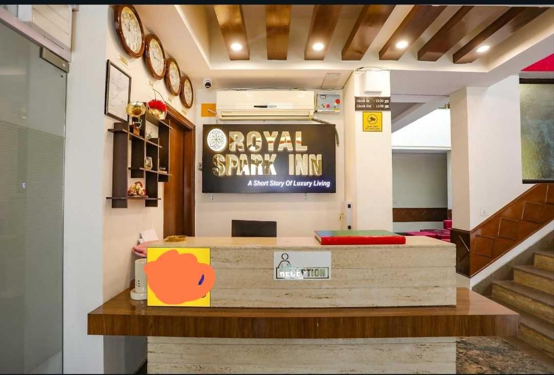 Collection O Royal Spark Hotel Gurgaon
